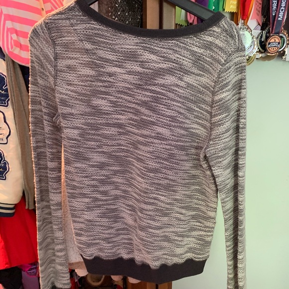Abercrombie Sweater - Picture 2 of 2